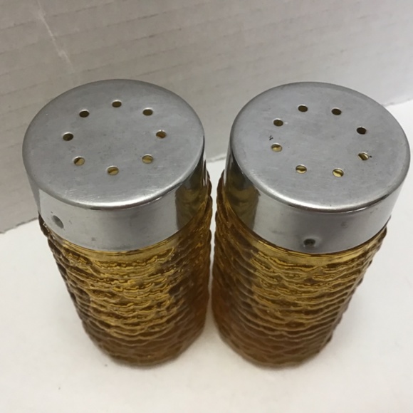 Vintage Amber Glass Soreno Salt and Pepper Shakers made by Anchor Hocking Glass - Picture 6 of 7